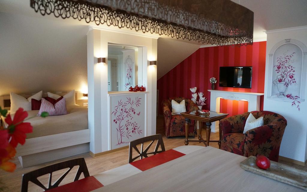 Deluxe Apartments Der "Alten Apotheke" Prerow Rum bild