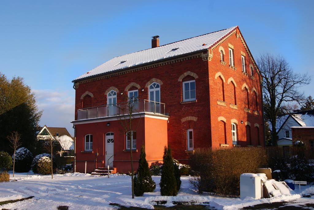 Deluxe Apartments Der "Alten Apotheke" Prerow Exteriör bild